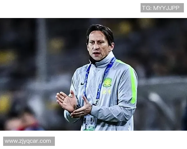 德国足球历史明星球员排名解析及影响力对比