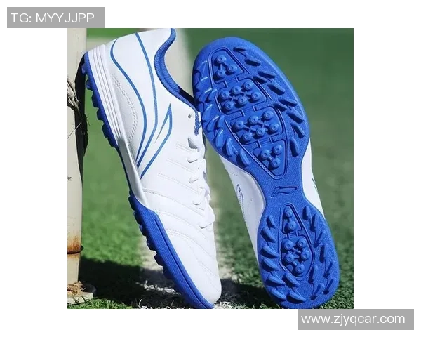 李宁足球鞋助力球星赛场闪耀展示创新科技与时尚风采